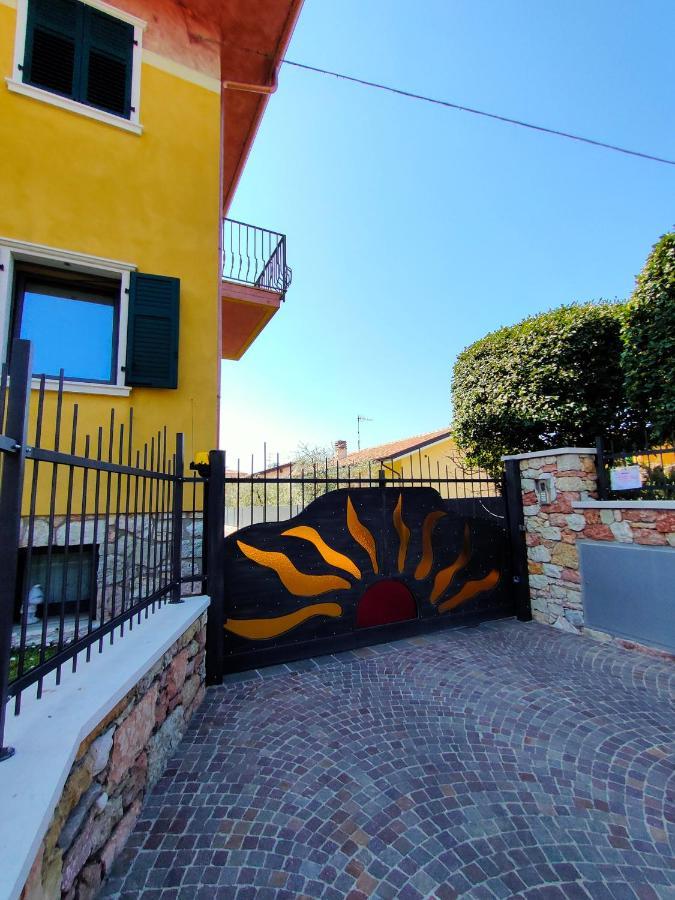 Garda Dreams Apartment Torri Del Benaco Esterno foto