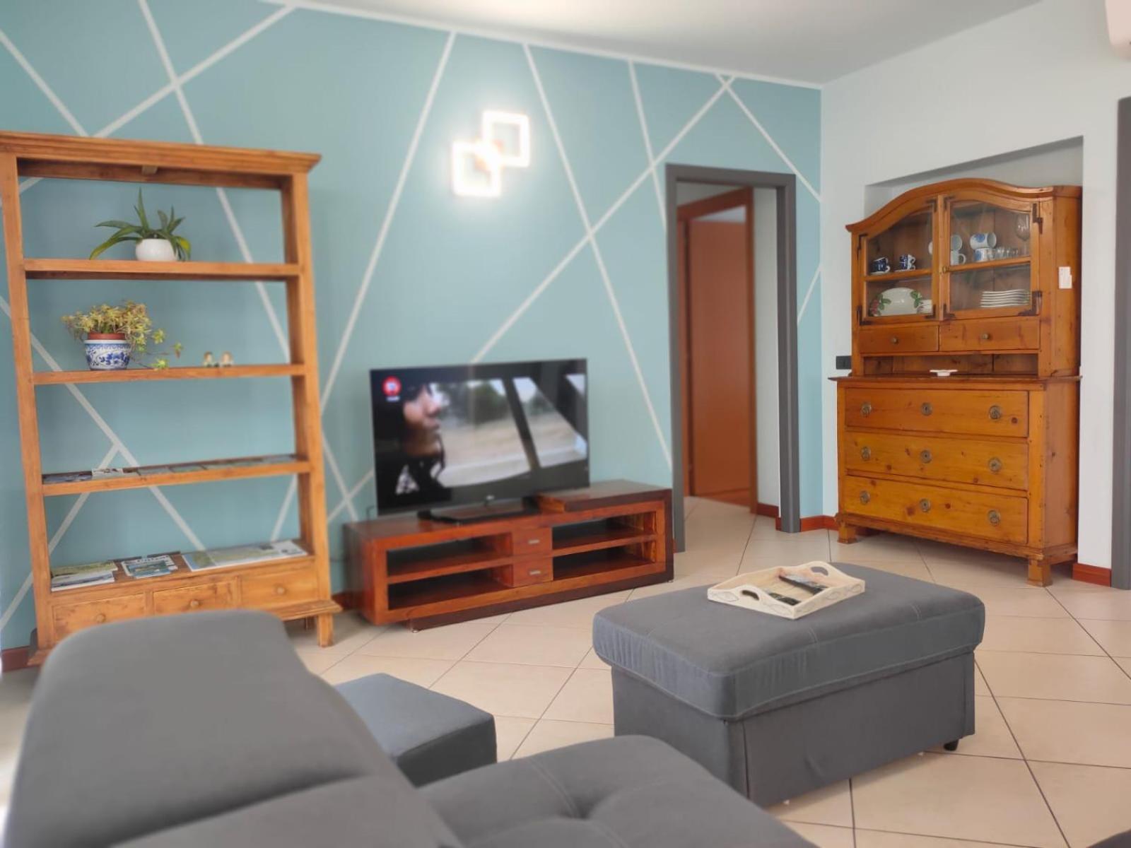 Garda Dreams Apartment Torri Del Benaco Esterno foto