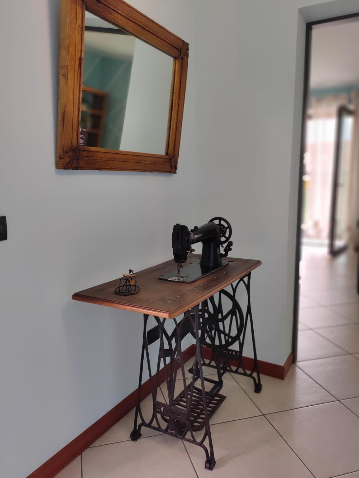 Garda Dreams Apartment Torri Del Benaco Esterno foto