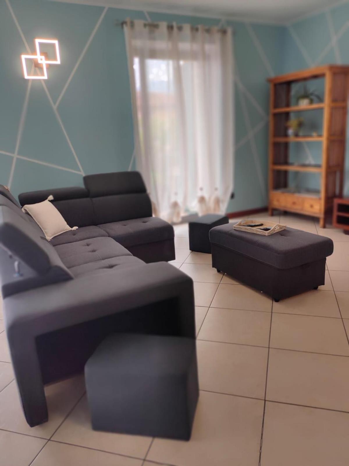 Garda Dreams Apartment Torri Del Benaco Esterno foto